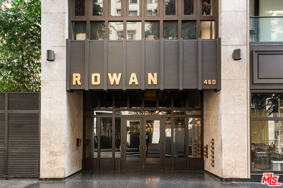 460 S Spring St Unit: 1015