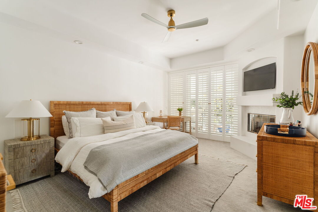 11680 Montana Ave Unit: 203