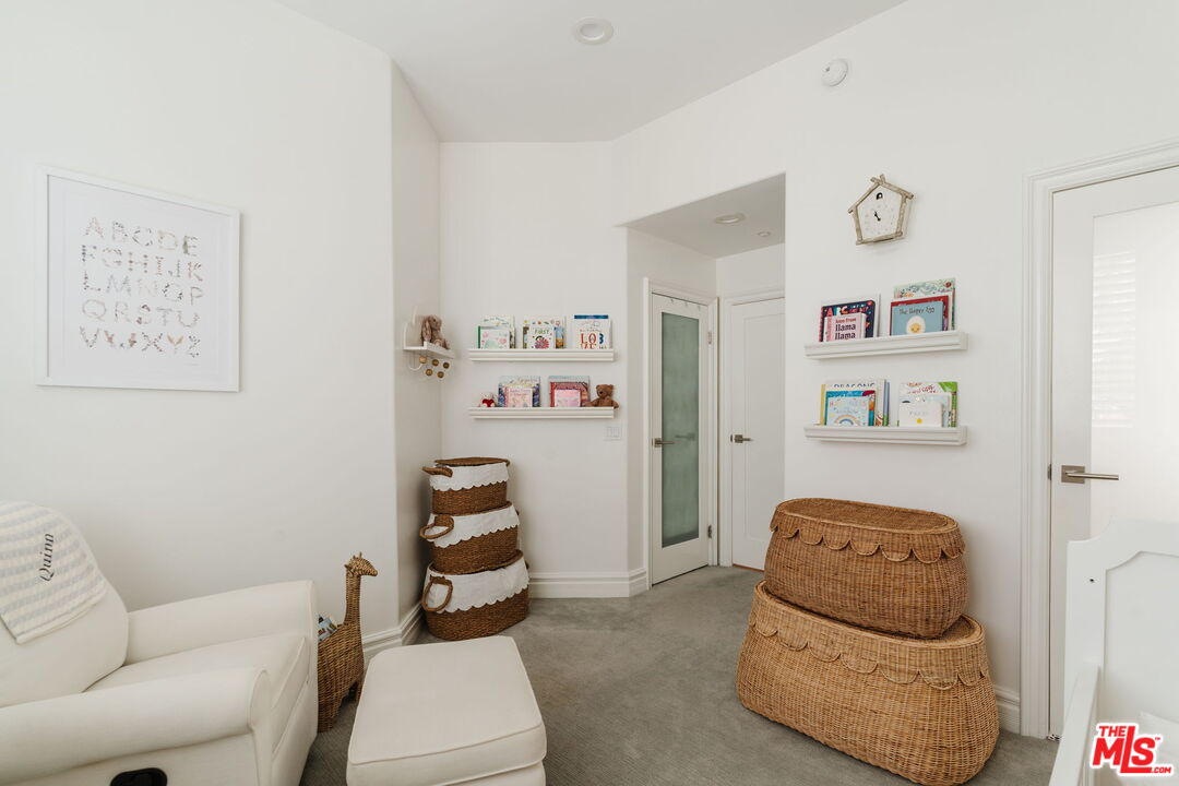 11680 Montana Ave Unit: 203