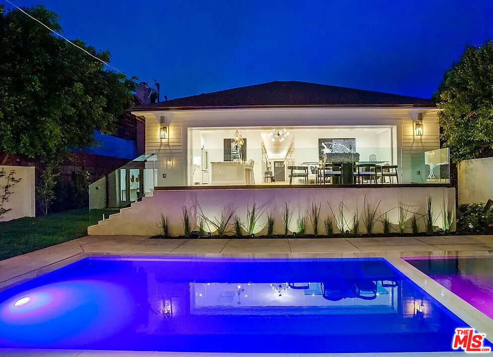 1524 N Sierra Bonita Ave