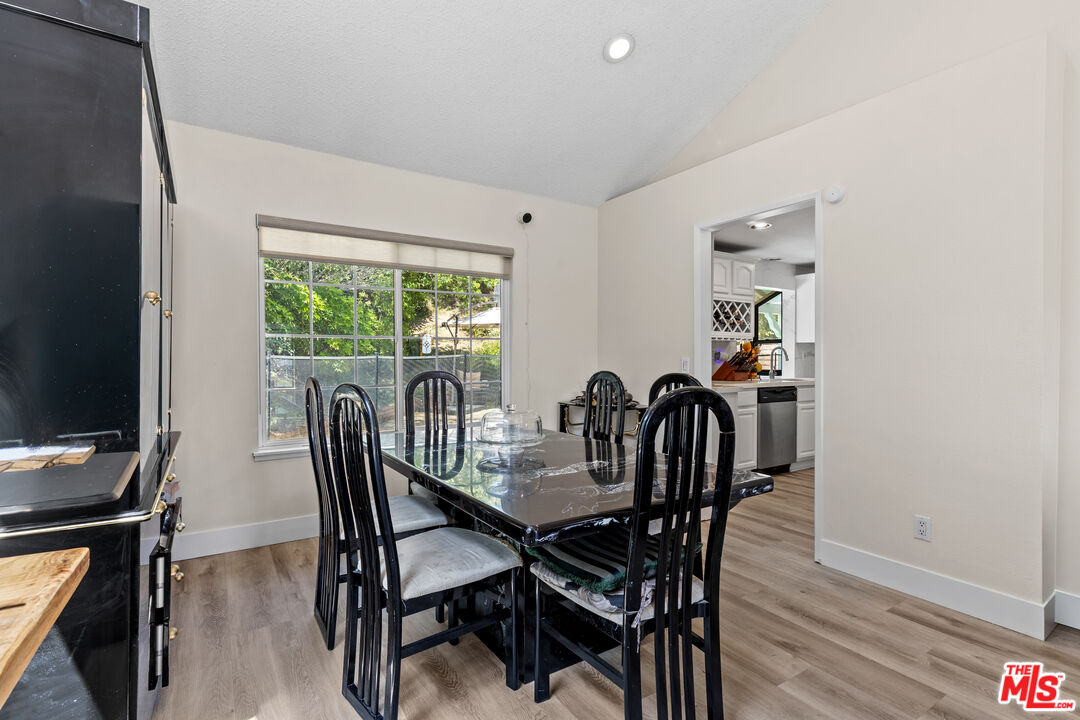 13011 Meadowlark Ave