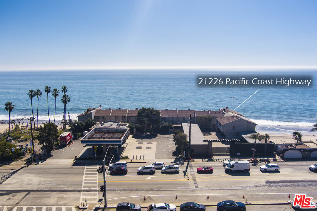 21226 Pacific Coast Hwy
