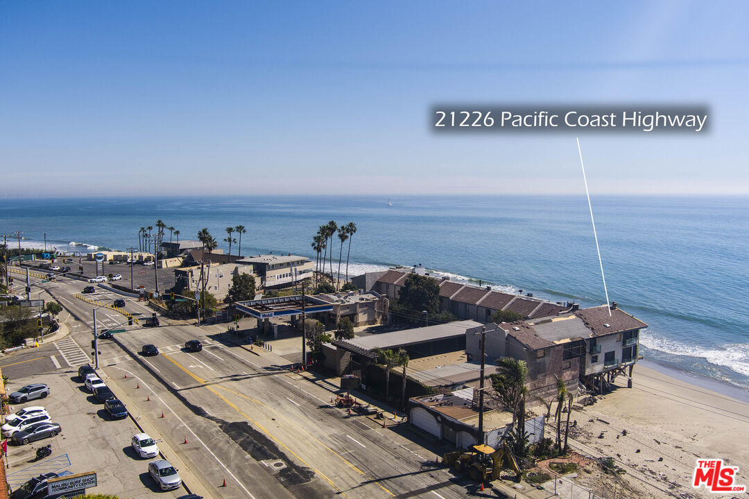 21226 Pacific Coast Hwy