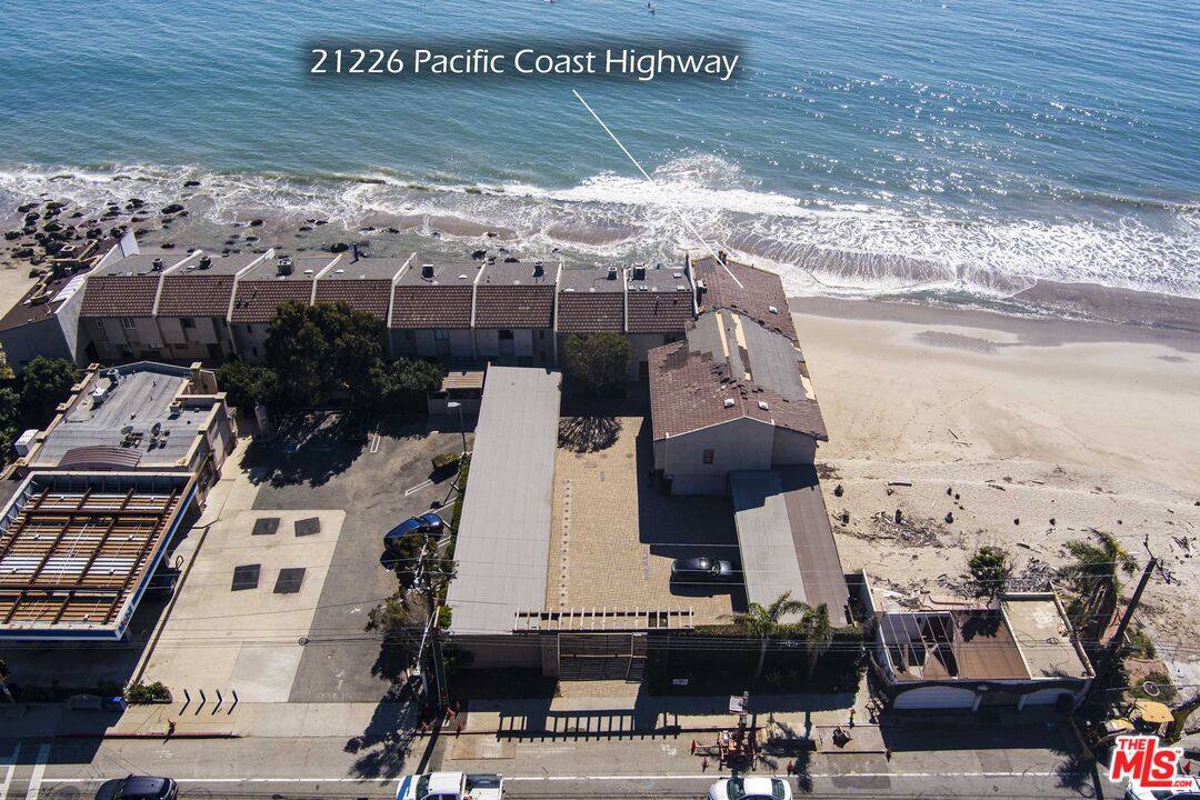 21226 Pacific Coast Hwy