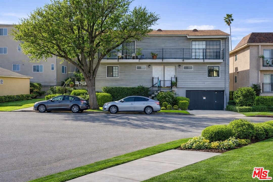 4551 Kester Ave Unit: 1