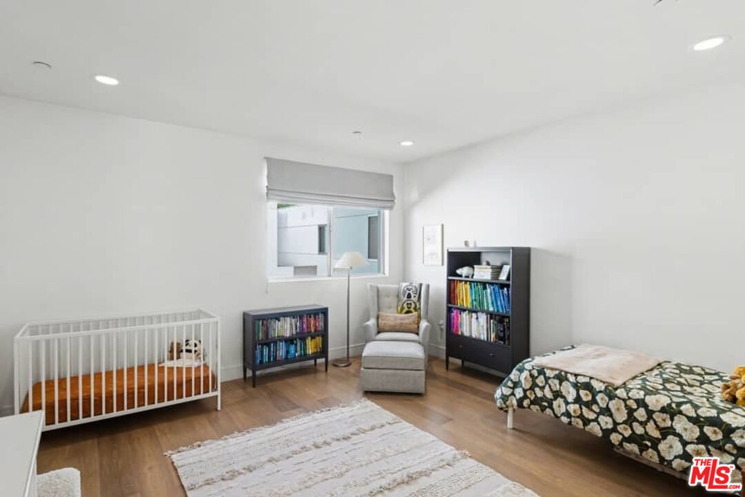 11500 National Blvd Unit: 106