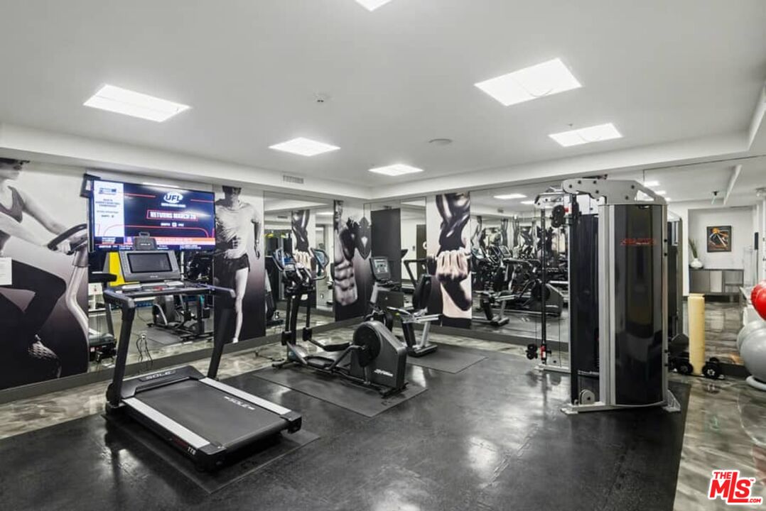 11500 National Blvd Unit: 106