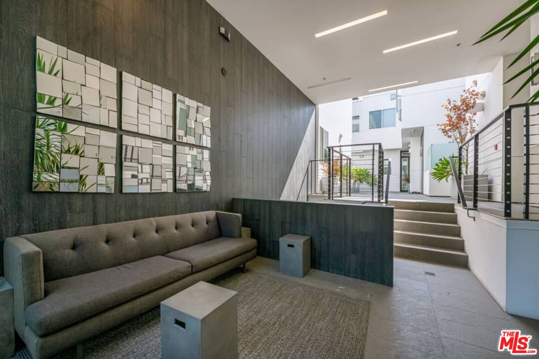11500 National Blvd Unit: 106