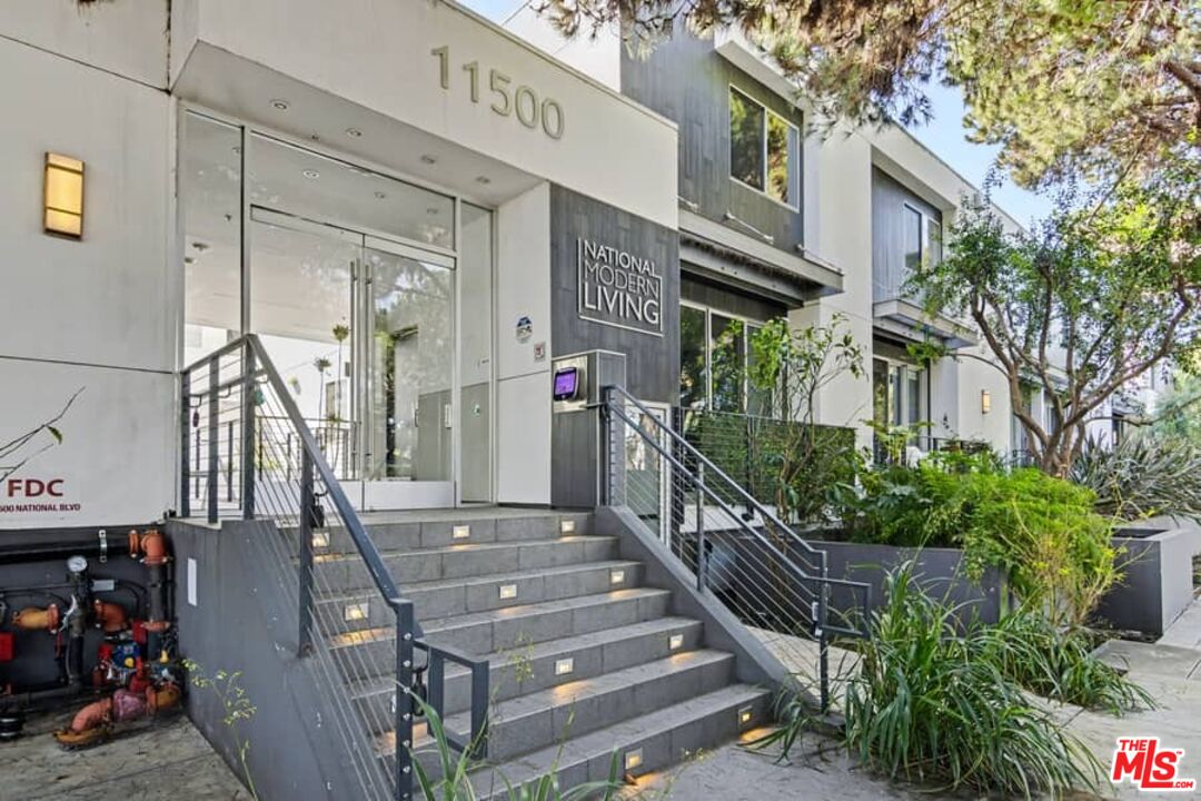 11500 National Blvd Unit: 106