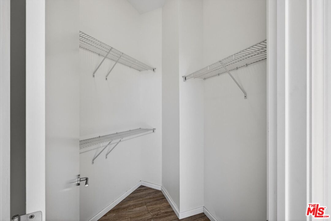 1100 Wilshire Blvd Unit: 2811