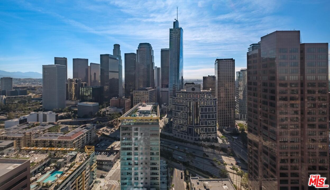 1100 Wilshire Blvd Unit: 2811