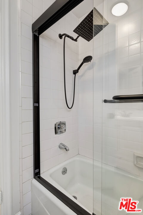 828 S Bedford St Unit: 202