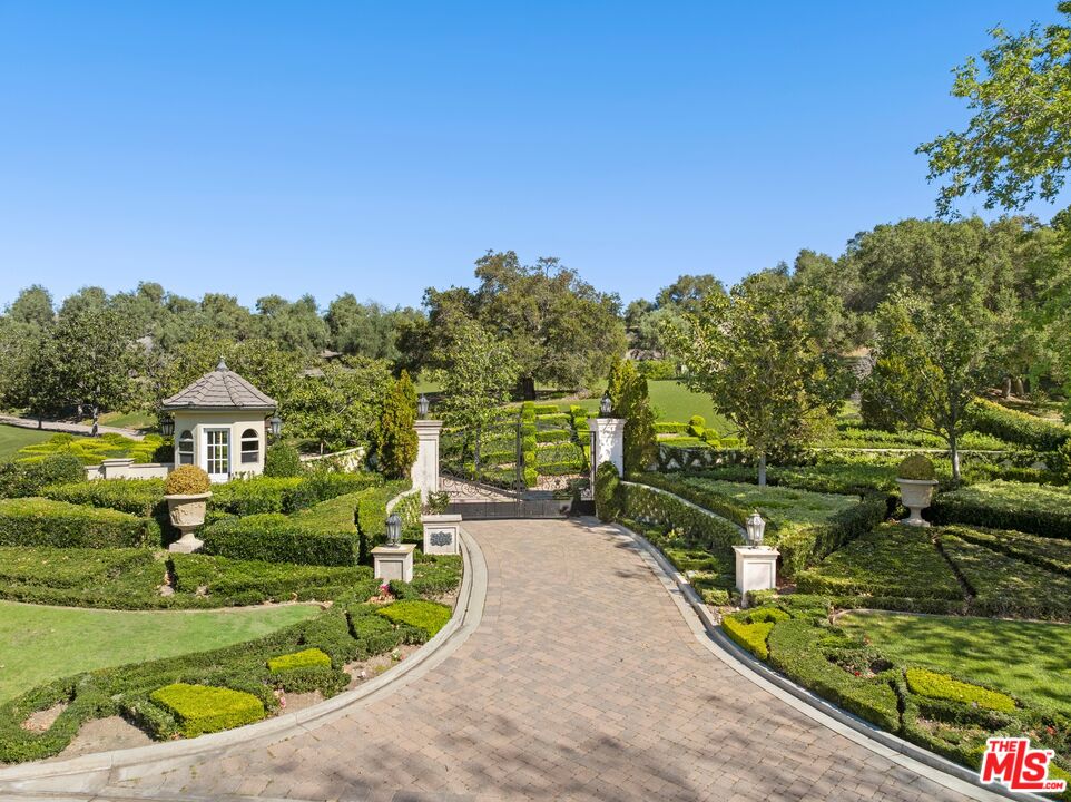 2500 White Stallion Rd