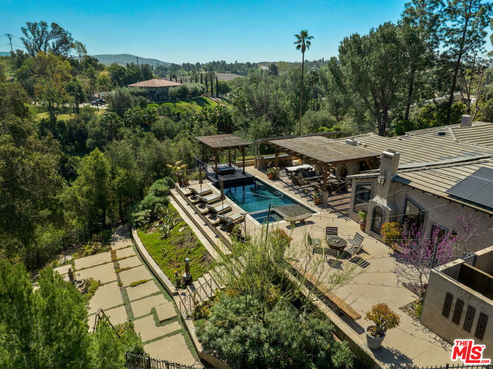 7634 E Diane Dr