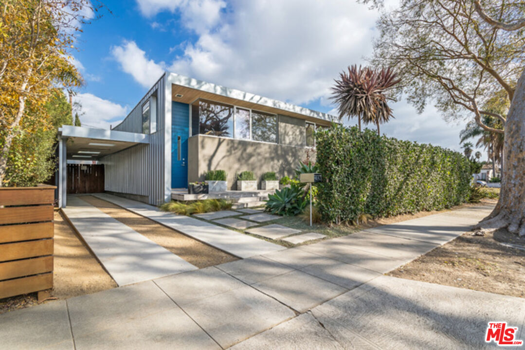 4014 Colonial Ave