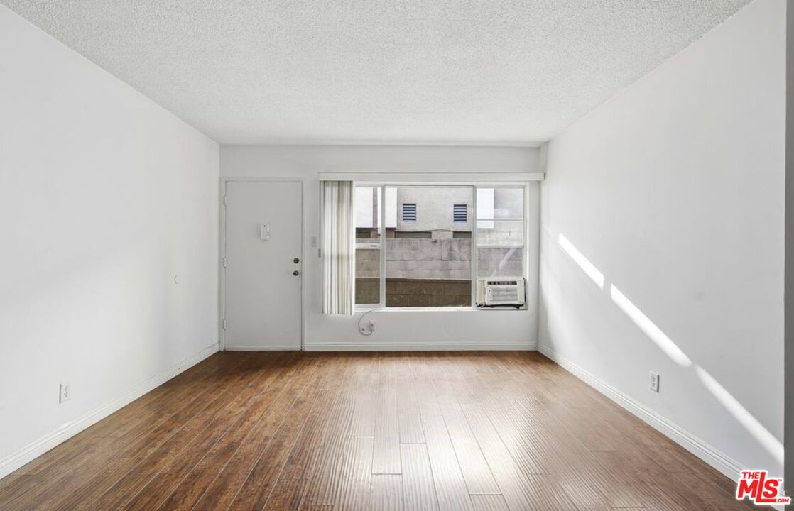 1475 S Wooster St Unit: 3