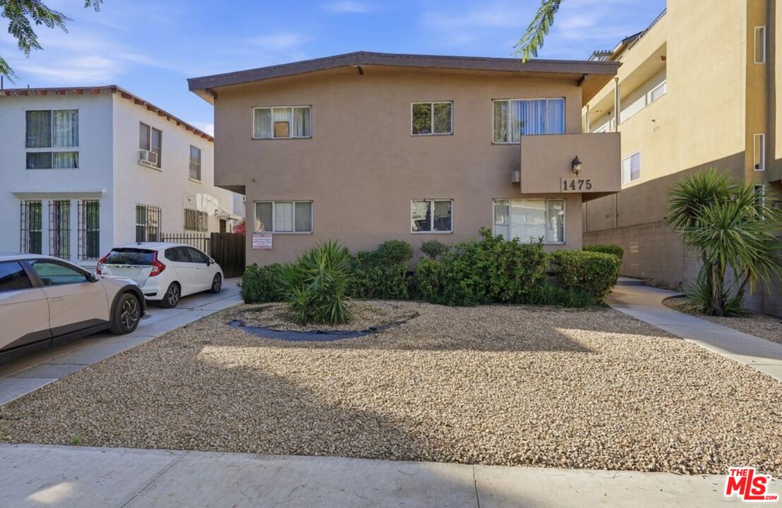 1475 S Wooster St Unit: 3