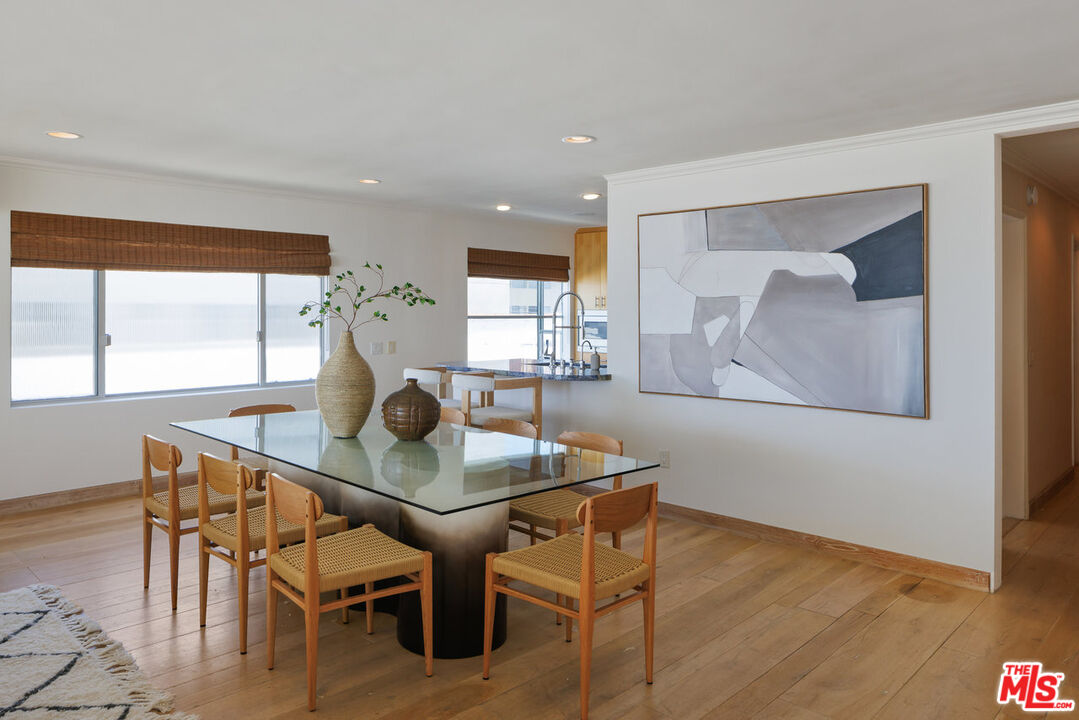 3412 Ocean Front Walk Unit: 201