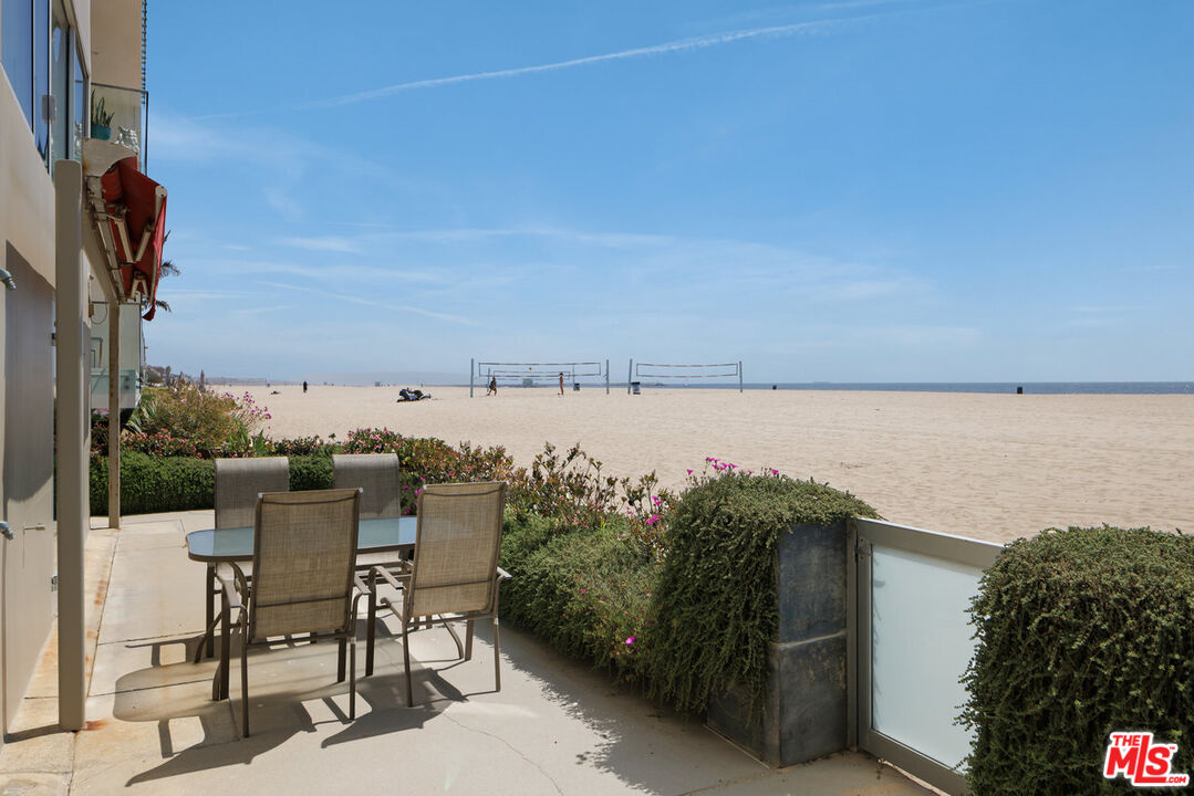 3412 Ocean Front Walk Unit: 201