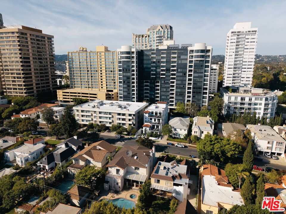 10725 Ashton Ave Unit: 201