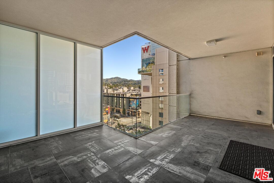 6250 Hollywood Blvd Unit: 9E