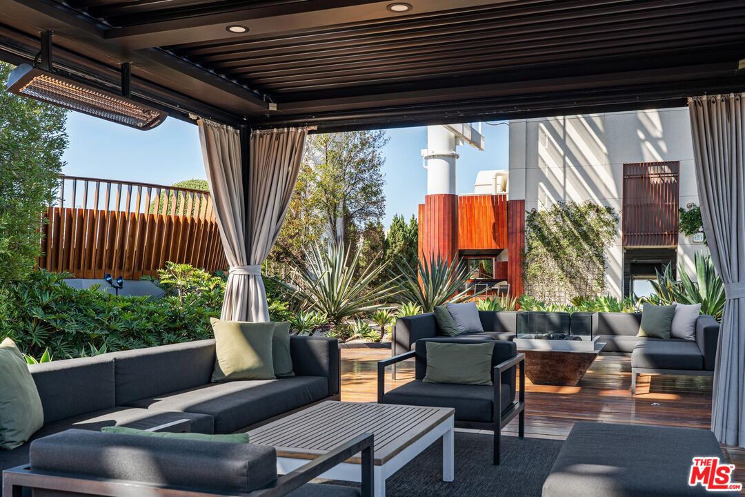 6250 Hollywood Blvd Unit: 9E