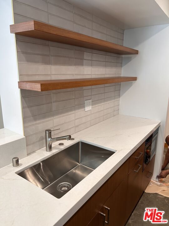 1215 N Olive Dr Unit: 210