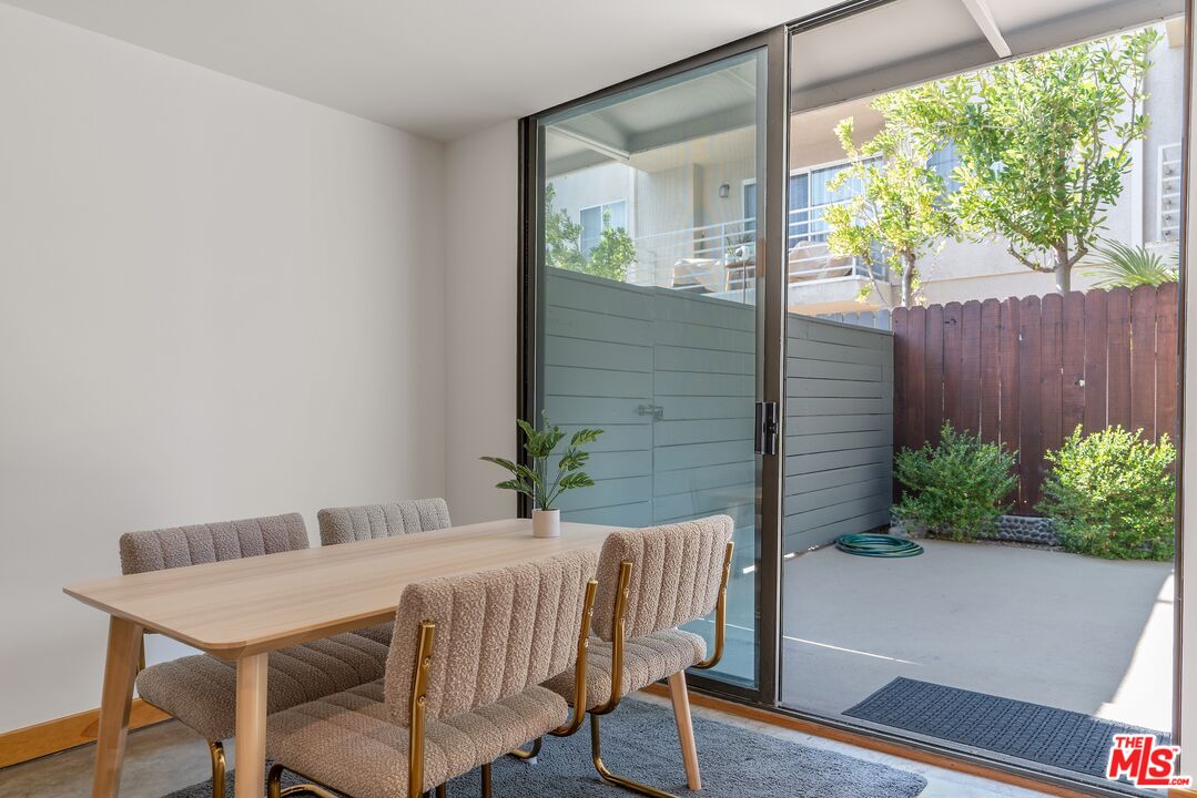 1215 N Olive Dr Unit: 210