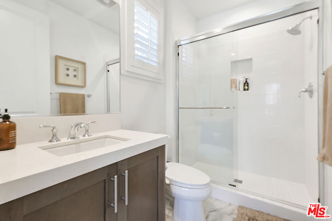 20559 W Wood Rose Ct