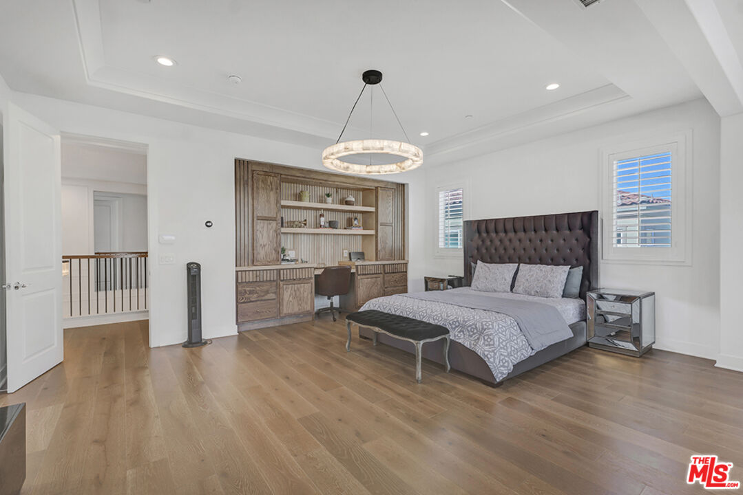 20559 W Wood Rose Ct