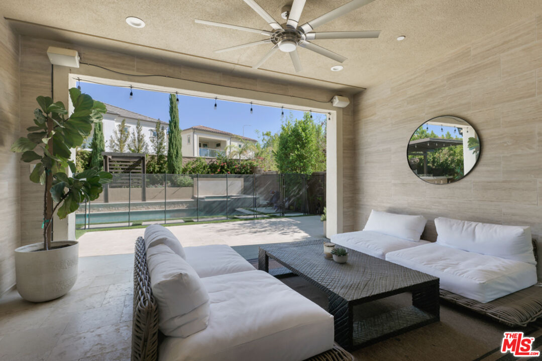 20559 W Wood Rose Ct