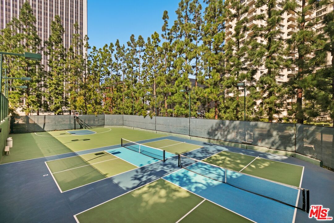 2132 Century Park Ln Unit: 407