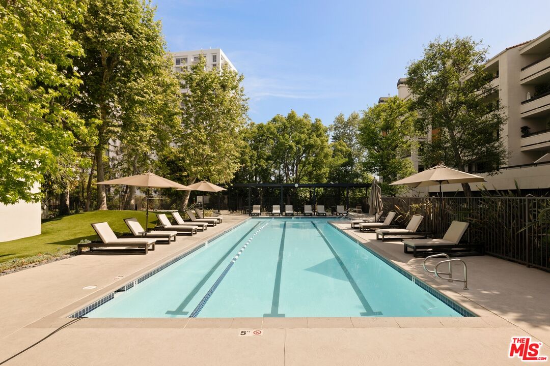 2132 Century Park Ln Unit: 407