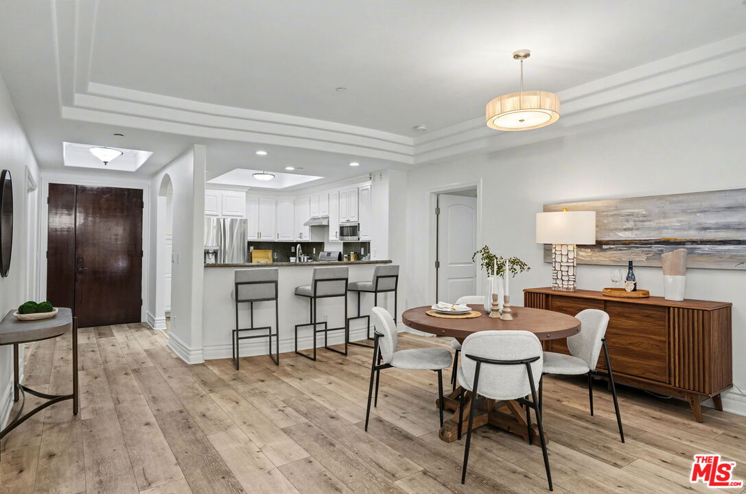 12021 Guerin St Unit: 102