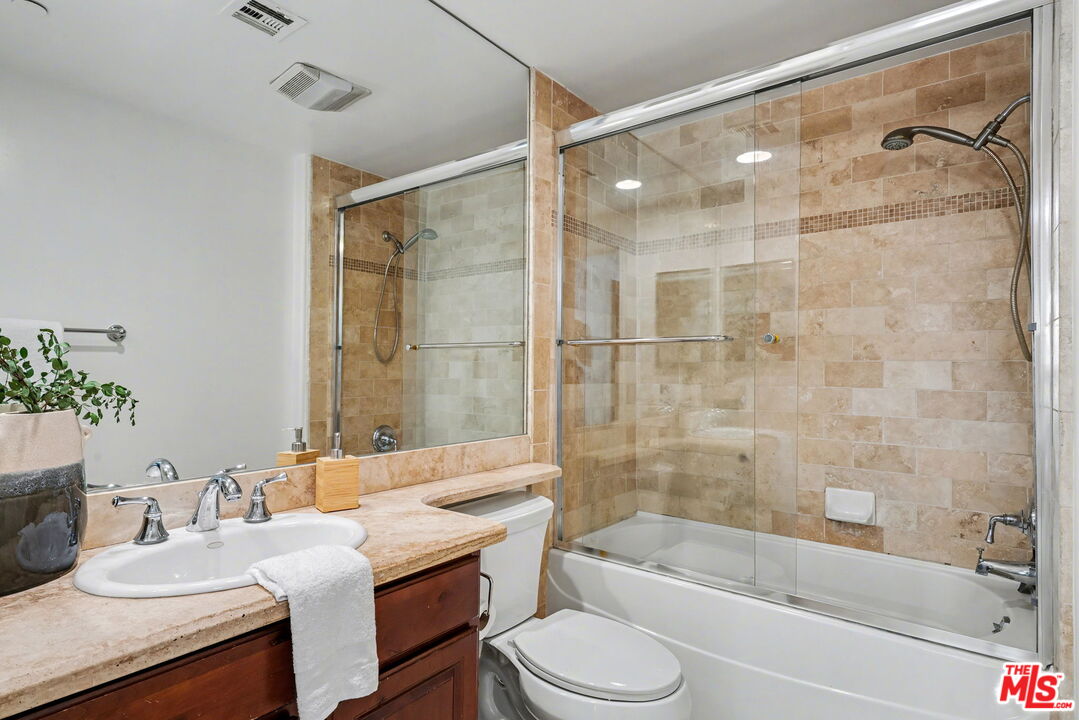 12021 Guerin St Unit: 102