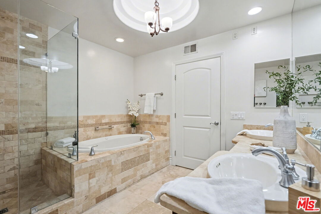 12021 Guerin St Unit: 102