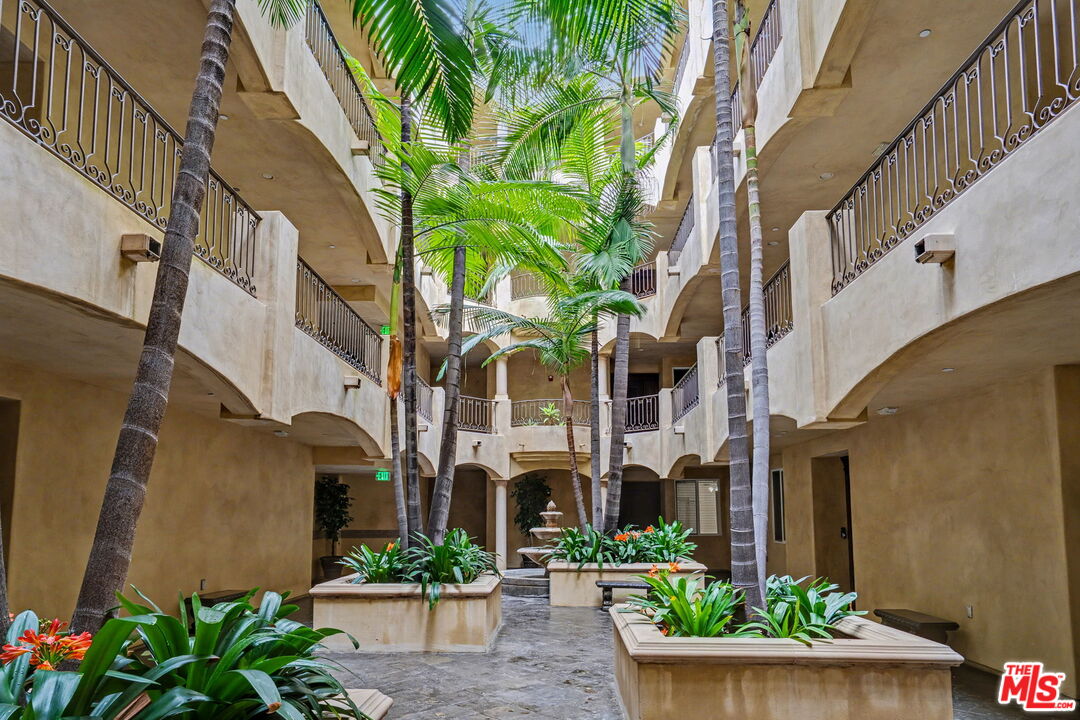 12021 Guerin St Unit: 102