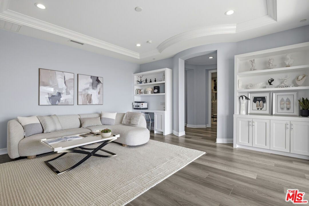 20168 W Cromwell Way