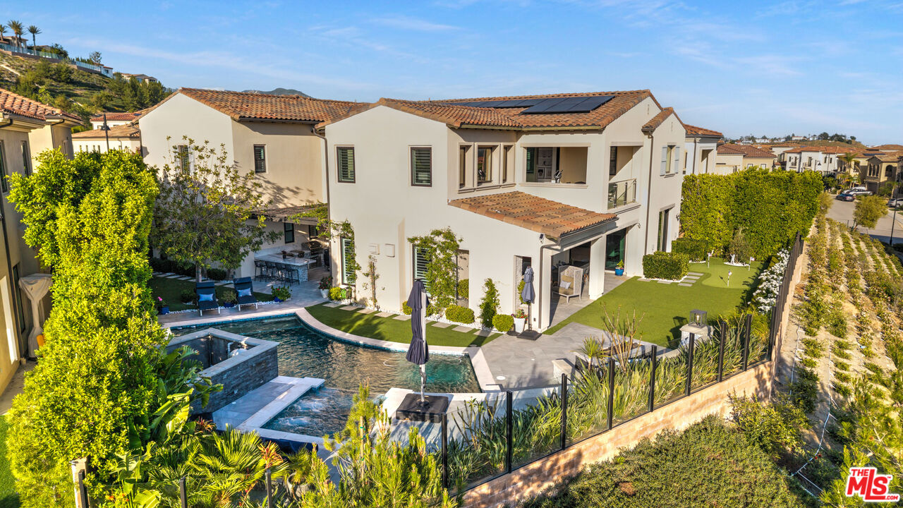 20168 W Cromwell Way