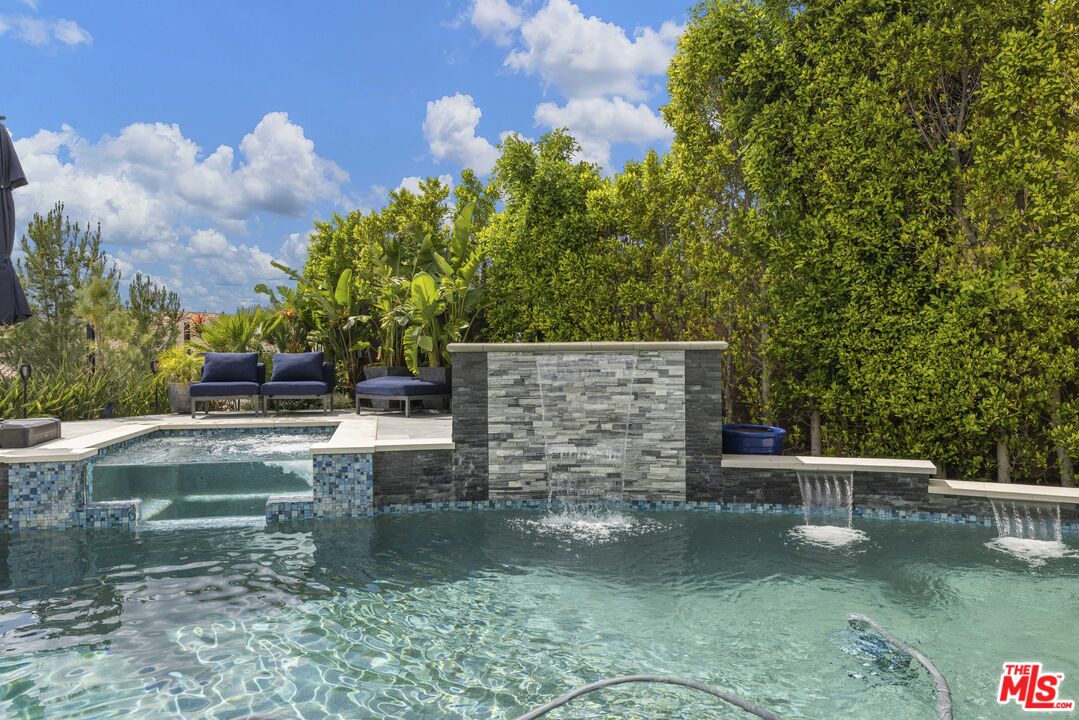 20168 W Cromwell Way