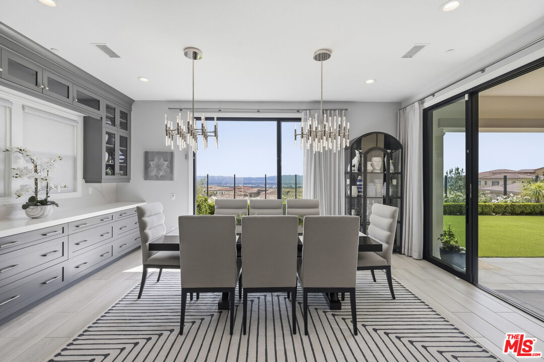 20168 W Cromwell Way