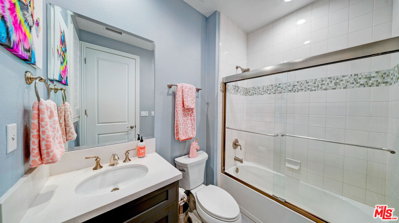 20168 W Cromwell Way