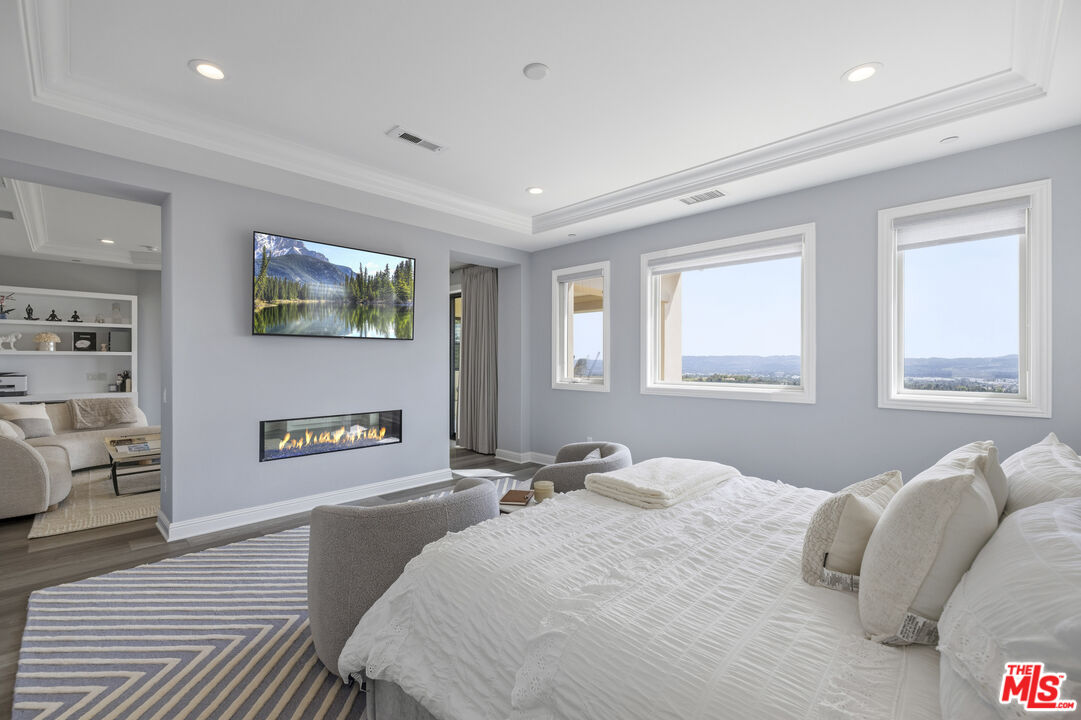 20168 W Cromwell Way