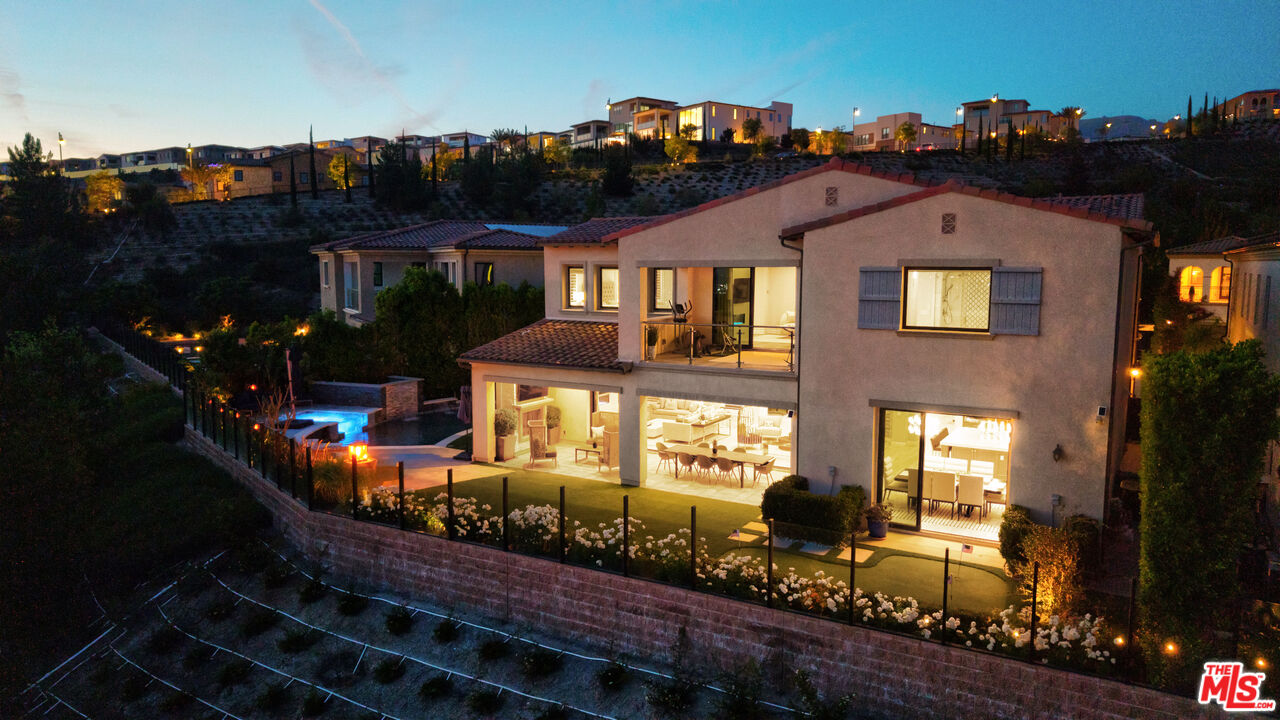 20168 W Cromwell Way