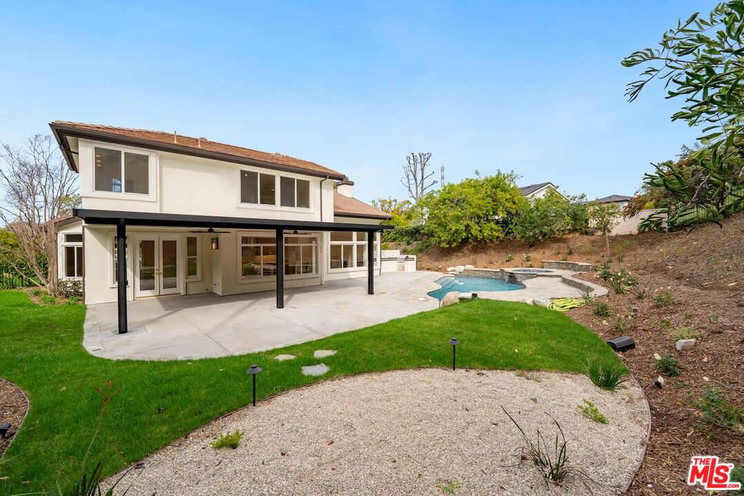 18500 Saint Moritz Dr