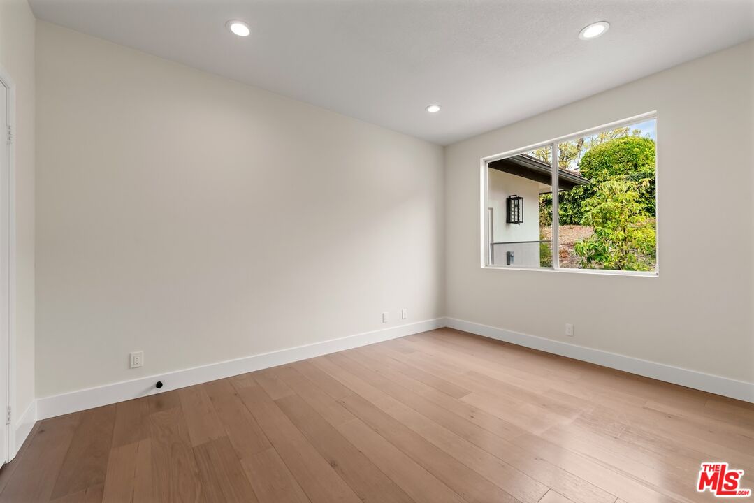 18500 Saint Moritz Dr