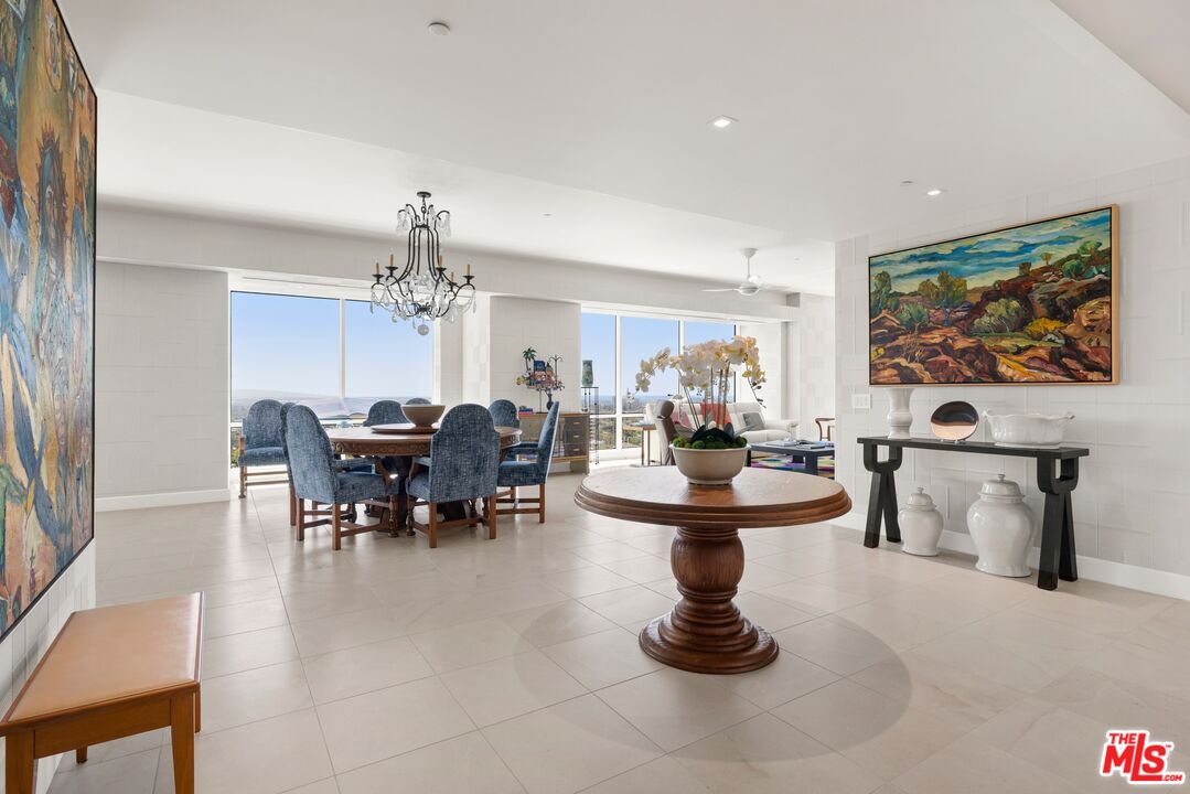 1200 Club View Dr Unit: 14S