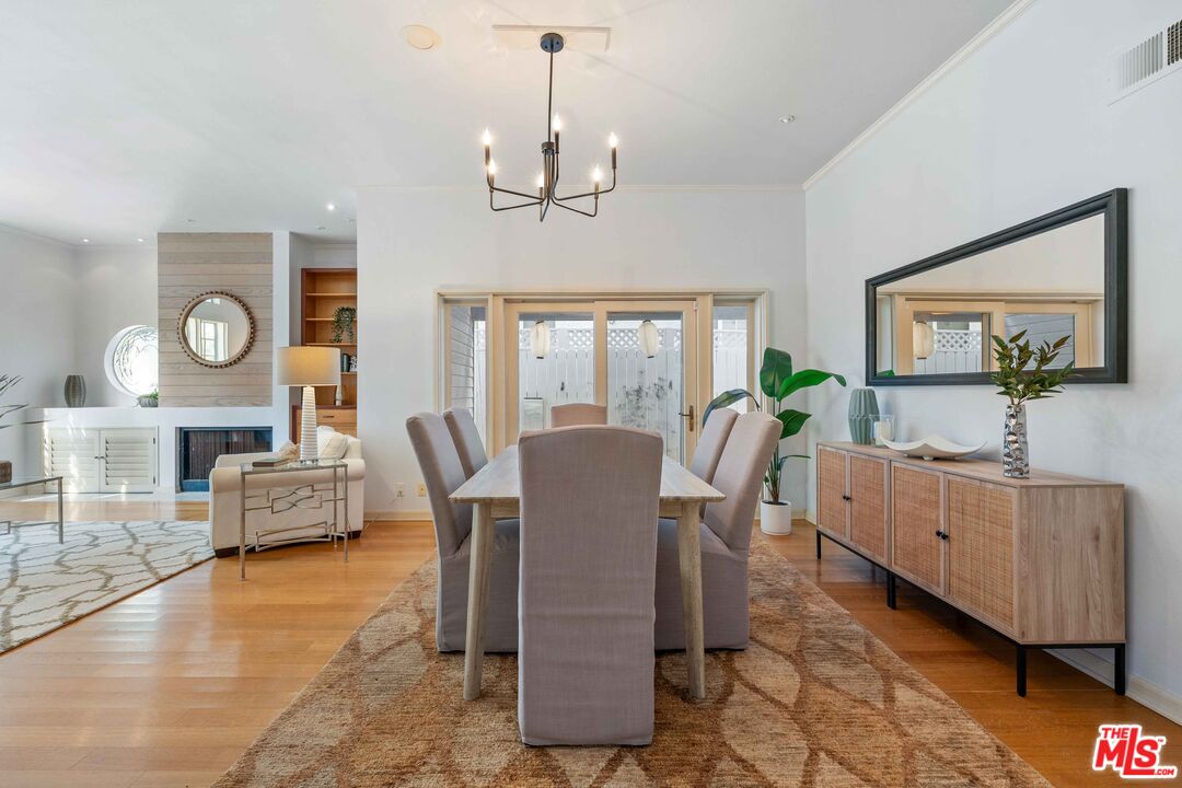134 Roma Ct