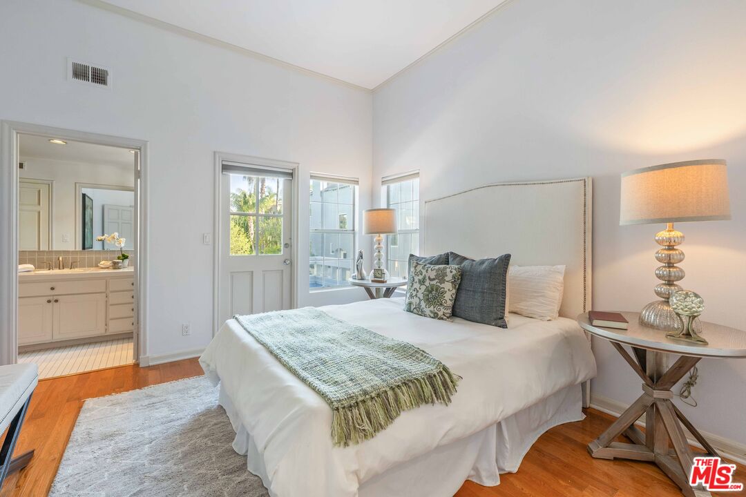 134 Roma Ct