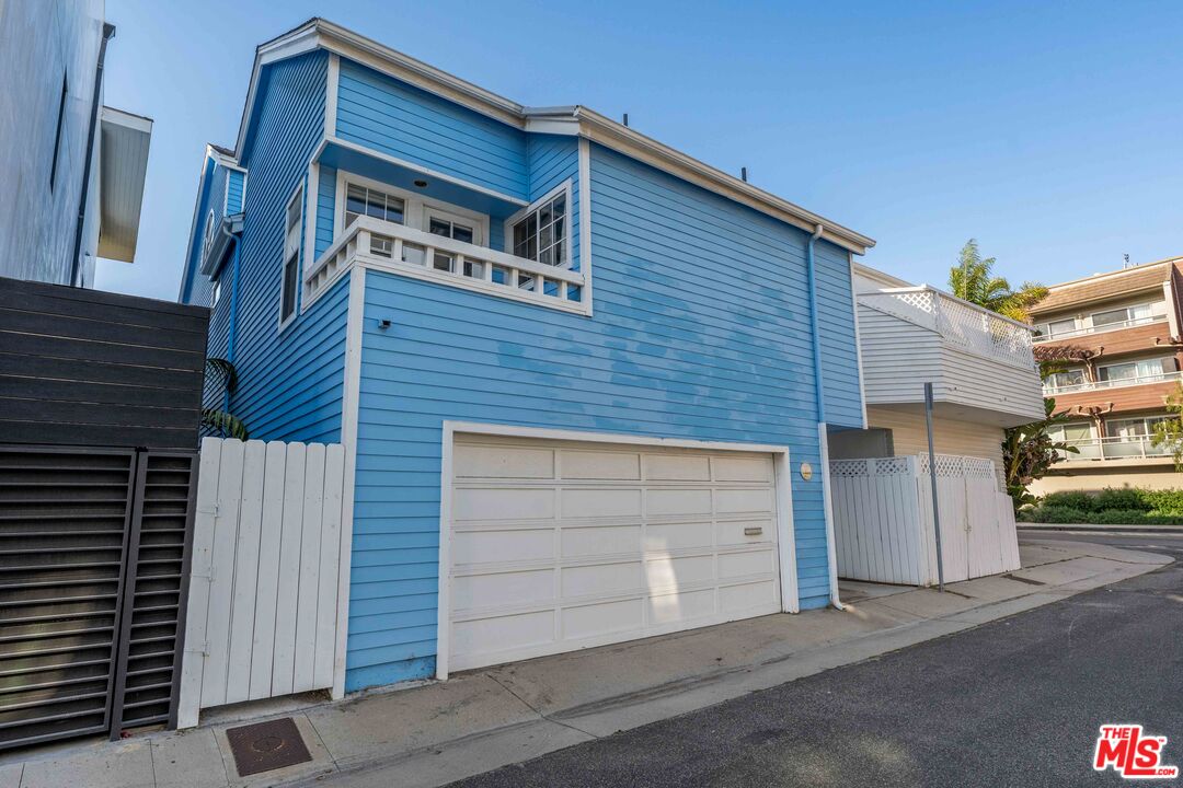 134 Roma Ct